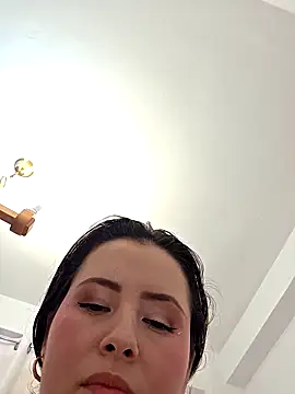 NeredaXxx online show from November 29, 2025, 7:47 pm