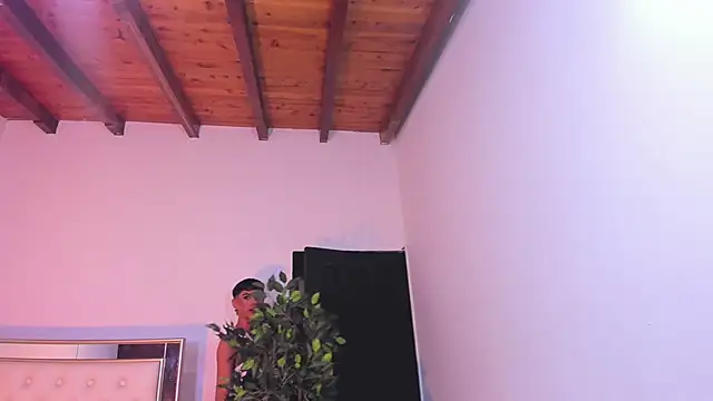 im sebaslopez online show from January 11, 2026, 3:35 am