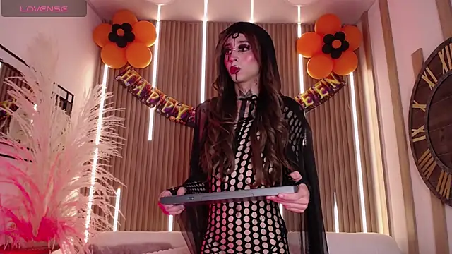 Aniie Doll online show from October 29, 2025, 9:25 pm