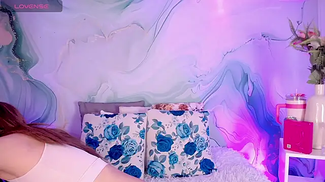 Aniie Doll online show from March 5, 2026, 8:38 pm