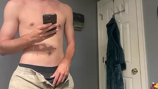 dylanwolf01 online show from June 11, 2026, 6:38 pm