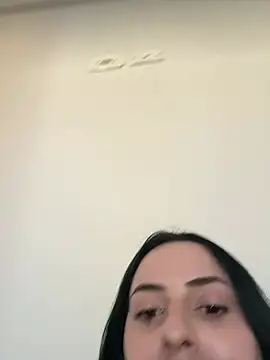 Morguisssz online show from April 24, 2026, 8:00 pm