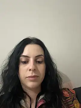 Morguisssz online show from May 15, 2026, 9:46 pm