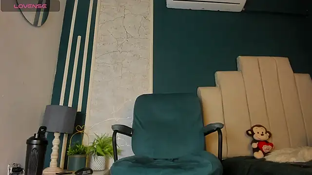 Snapshot of Jeffry_wolvess chatting on March 4, 2025, 6:18 pm Jeffry wolvess online show from March 4, 2025, 6:18 pm