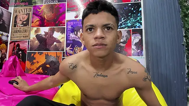 Snapshot of Jeffry_wolvess chatting on February 25, 2025, 1:53 pm Jeffry wolvess online show from February 25, 2025, 1:53 pm