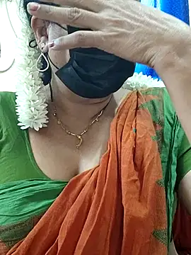 rekha naier online show from February 3, 2026, 4:54 am