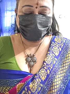 rekha naier online show from November 17, 2025, 5:44 am