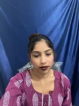 Snapshot of Sugarlips-14 chatting on February 24, 2025, 5:22 am Sugarlips-14 online show from February 24, 2025, 5:22 am