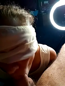 DarkElfSorceress online show from February 15, 2026, 7:13 pm