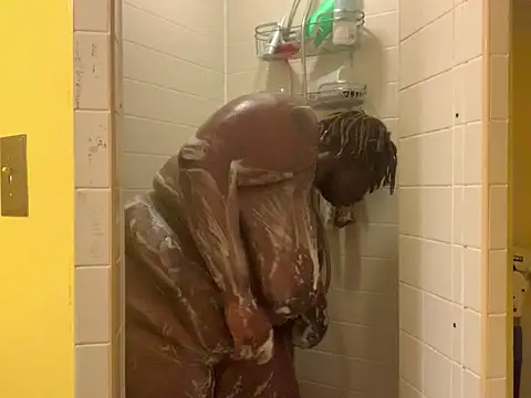 BigKittyRaven online show from December 11, 2024, 8:18 pm