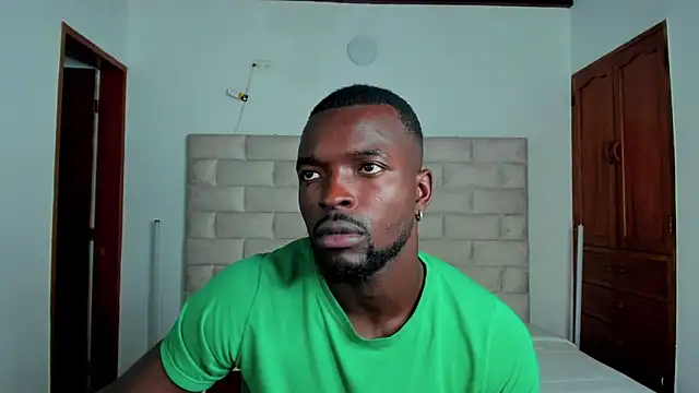 Dylan Taylor online show from December 13, 2025, 8:04 pm