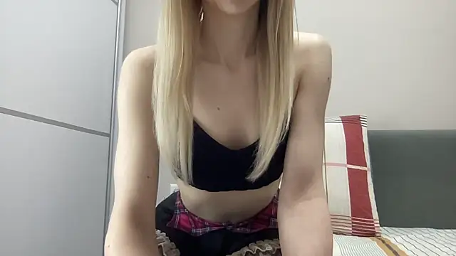 Snapshot of burningangel chatting on March 14, 2025, 6:32 am burningangel online show from March 14, 2025, 6:32 am