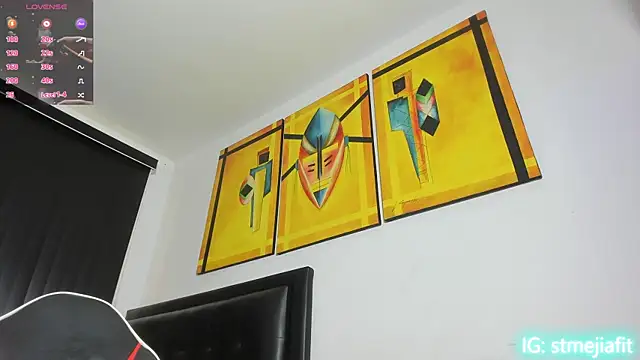 Snapshot of connor_santtos chatting on January 26, 2025, 5:23 pm connor santtos online show from January 26, 2025, 5:23 pm