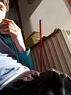 dariodario online show from March 3, 2025, 7:13 am