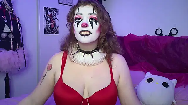Snapshot of Twitchtheclownn chatting on October 1, 2025, 9:40 pm Twitchtheclownn online show from October 1, 2025, 9:40 pm