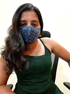 Snapshot of Tamil_Shalini_Lustyy chatting on March 1, 2026, 5:24 pm Tamil Shalini Lustyy online show from March 1, 2026, 5:24 pm