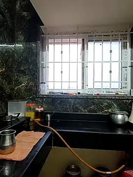 Snapshot of Tamil_Shalini_Lustyy chatting on February 21, 2026, 1:18 am Tamil Shalini Lustyy online show from February 21, 2026, 1:18 am