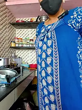 Snapshot of Tamil_Shalini_Lustyy chatting on October 26, 2025, 4:35 am Tamil Shalini Lustyy online show from October 26, 2025, 4:35 am