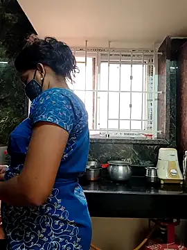 Snapshot of Tamil_Shalini_Lustyy chatting on February 17, 2026, 1:58 am Tamil Shalini Lustyy online show from February 17, 2026, 1:58 am