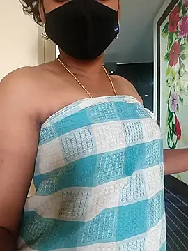 Snapshot of Tamil_Shalini_Lustyy chatting on January 7, 2026, 5:23 am Tamil Shalini Lustyy online show from January 7, 2026, 5:23 am