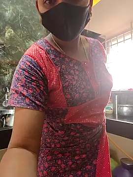 Snapshot of Tamil_Shalini_Lustyy chatting on December 23, 2025, 1:38 am Tamil Shalini Lustyy online show from December 23, 2025, 1:38 am