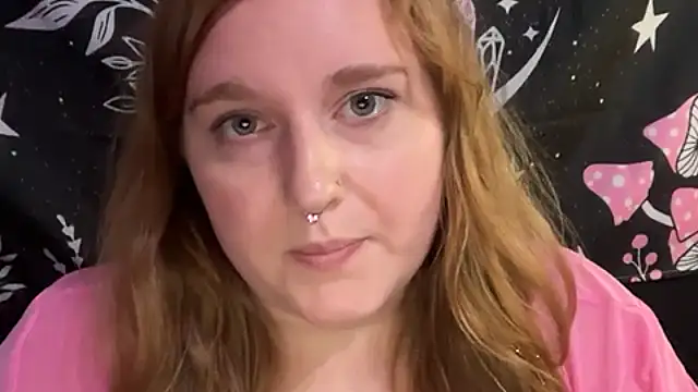 Snapshot of thickgingergoddess chatting on September 23, 2025, 8:43 am thickgingergoddess online show from September 23, 2025, 8:43 am