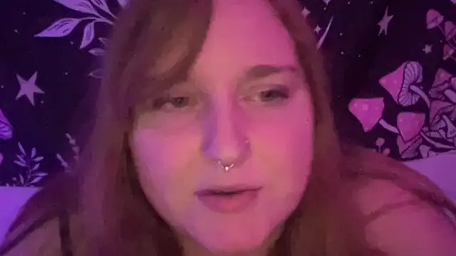 Snapshot of thickgingergoddess chatting on March 23, 2025, 4:05 am thickgingergoddess online show from March 23, 2025, 4:05 am