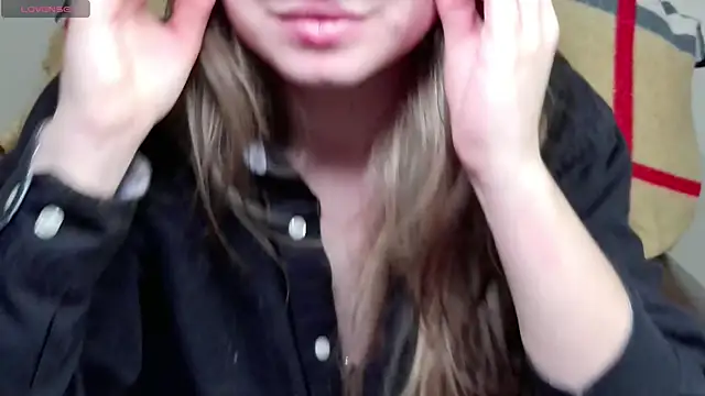 Mikki5P online show from February 10, 2025, 9:04 pm