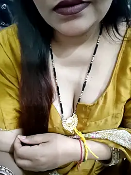 Mayuri77 online show from April 28, 2026, 9:57 am