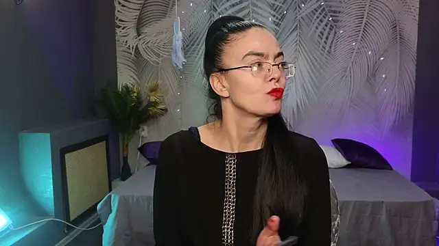 Rose Noir online show from December 17, 2024, 9:28 am