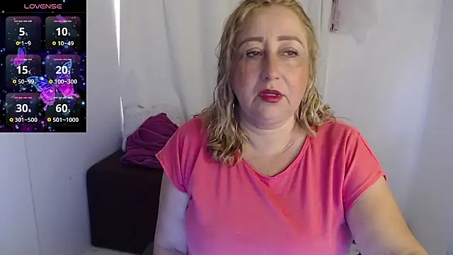 Snapshot of Xileny-Halliwey chatting on January 17, 2026, 3:48 pm Xileny-Halliwey online show from January 17, 2026, 3:48 pm