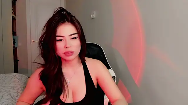 may mia online show from February 18, 2026, 2:24 pm