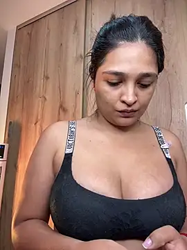 AdeleGray online show from July 20, 2026, 10:12 pm