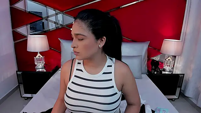 AdeleGray online show from September 13, 2025, 11:43 am