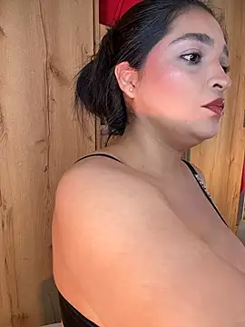AdeleGray online show from July 27, 2026, 10:06 pm