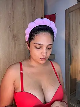 AdeleGray online show from July 25, 2026, 10:16 pm