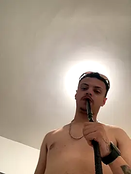 alexxng online show from December 7, 2024, 9:06 pm