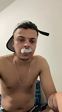 alexxng online show from December 6, 2024, 1:49 pm