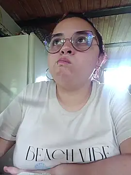 Snapshot of CURVY-HORNY chatting on November 19, 2025, 6:41 pm CURVY-HORNY online show from November 19, 2025, 6:41 pm