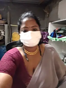 Snapshot of sheela28 chatting on December 21, 2024, 8:21 pm sheela28 online show from December 21, 2024, 8:21 pm