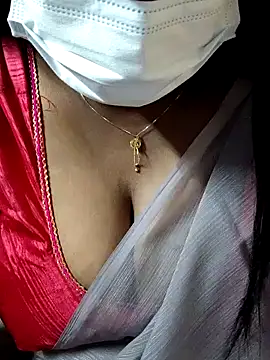 Snapshot of sheela28 chatting on December 13, 2024, 4:38 pm sheela28 online show from December 13, 2024, 4:38 pm