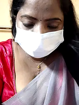 Snapshot of sheela28 chatting on December 13, 2024, 1:33 pm sheela28 online show from December 13, 2024, 1:33 pm