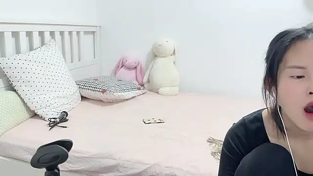 Snapshot of XINXINh chatting on December 14, 2024, 4:08 pm XINXINh online show from December 14, 2024, 4:08 pm