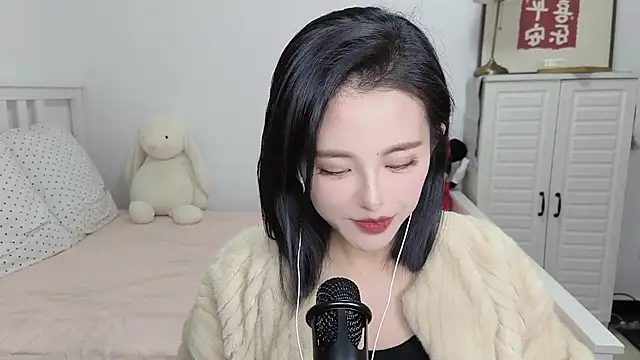 Snapshot of XINXINh chatting on December 20, 2024, 7:55 am XINXINh online show from December 20, 2024, 7:55 am