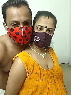 Snapshot of Cute-manisha chatting on November 7, 2025, 1:37 pm Cute-manisha online show from November 7, 2025, 1:37 pm