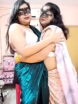 hottbabycam online show from May 30, 2026, 4:01 pm