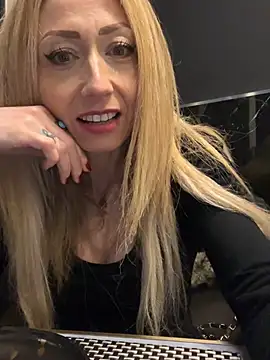 harleyejoker1 online show from February 24, 2025, 7:52 pm