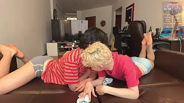 mapleg online show from April 5, 2026, 6:03 pm