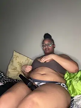 Joy Tsubaki online show from February 3, 2025, 2:25 am