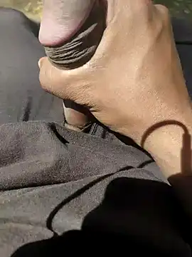 Snapshot of raamcxy chatting on February 4, 2025, 7:07 am raamcxy online show from February 4, 2025, 7:07 am